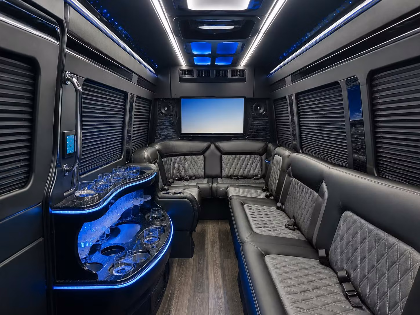 georgia tech and college sporting event shuttles from sandy springs